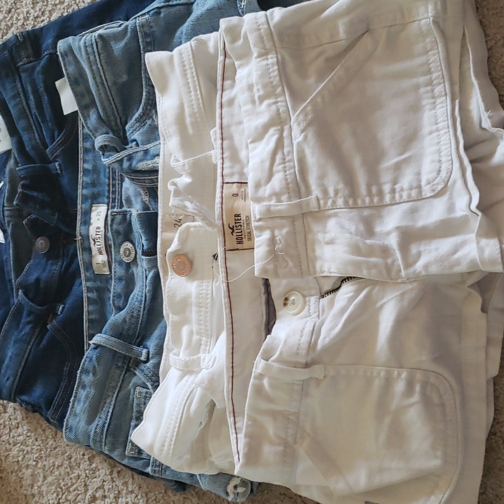 4 Hollister Shorts
